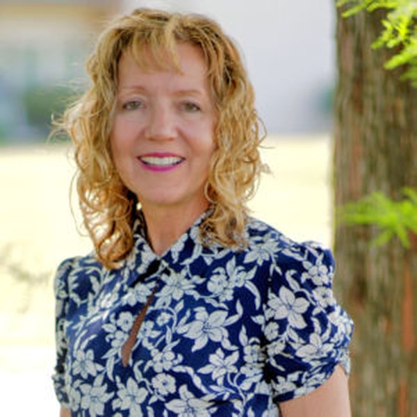 JoAnne McKee, MS, LCPC, SEP